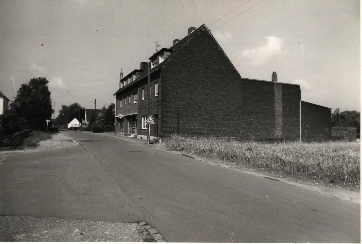 Legionstr. 43, Gellep-Stratum Legionstr. 43, Gellep-Stratum