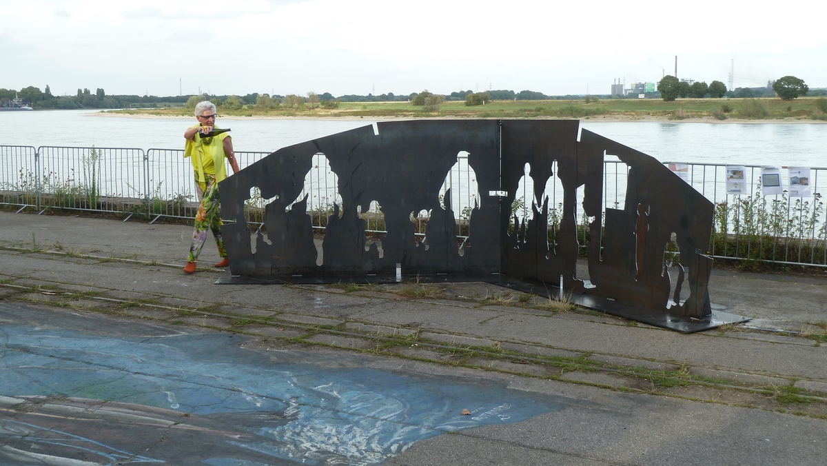 Künsterlin Marion Schulz-Staufenbiel / RhineSide