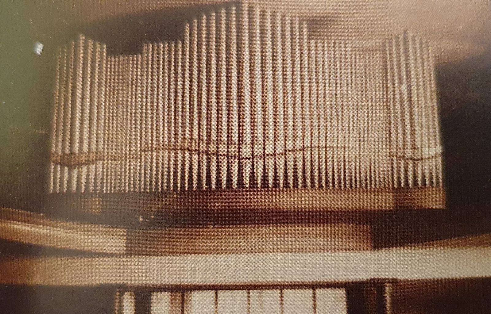 Ansicht Orgel um 1945 in Gellep-Stratum Ansicht Orgel um 1945 in Gellep-Stratum